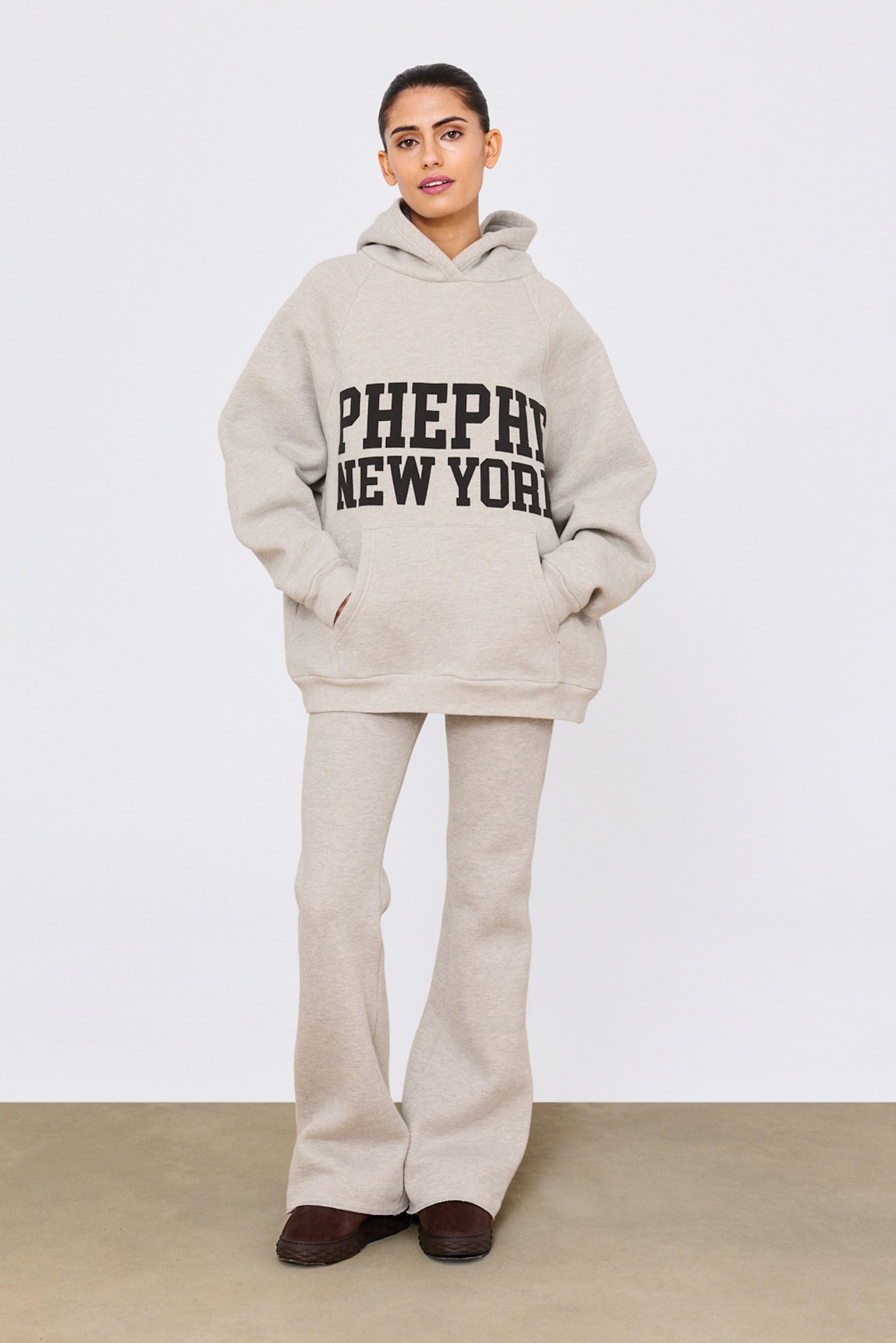 90's Icon Hoodie Light Heather Grey / Black – phe phe