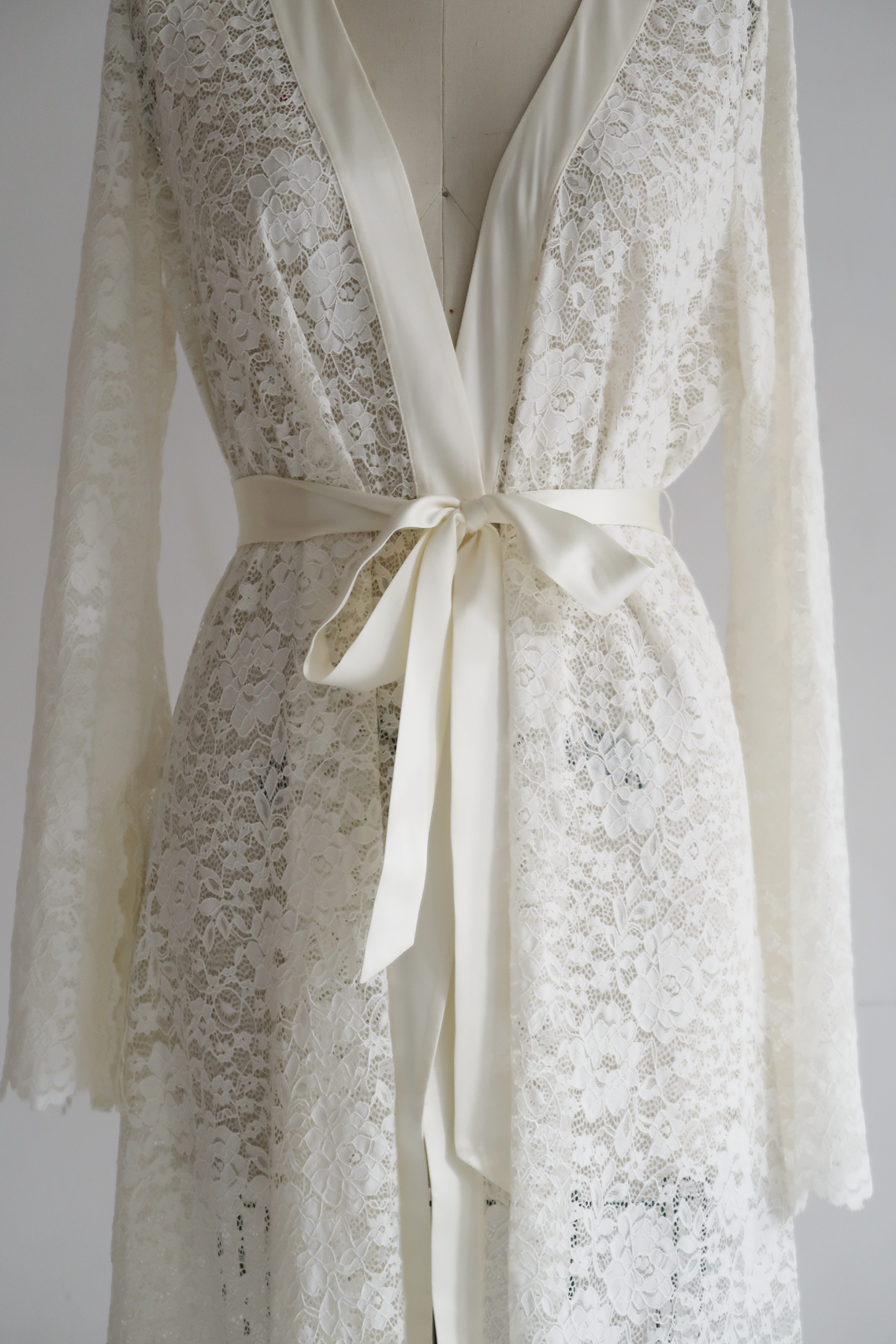 Brigette Robe Pearl